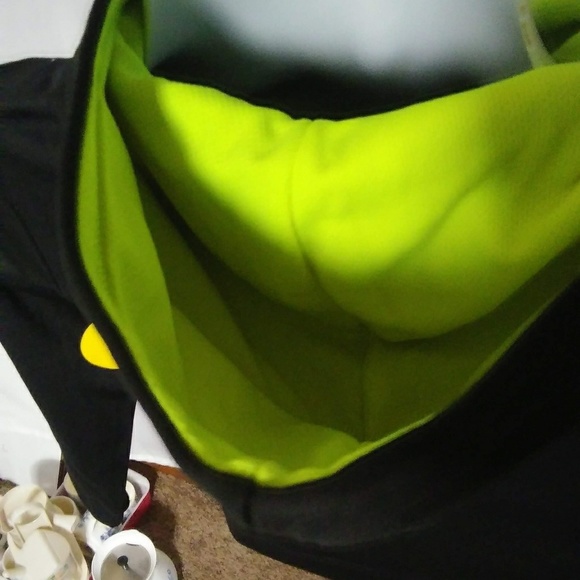 Batman Pull over Hoodie - Picture 4 of 6